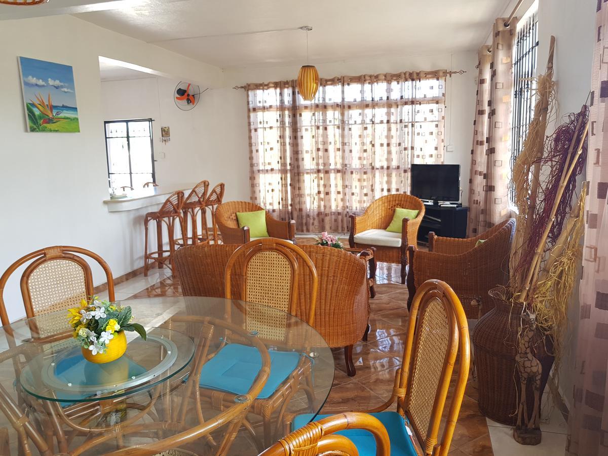 Suntoo Villa Wind & Kitesurf Accommodation La Gaulette Buitenkant foto