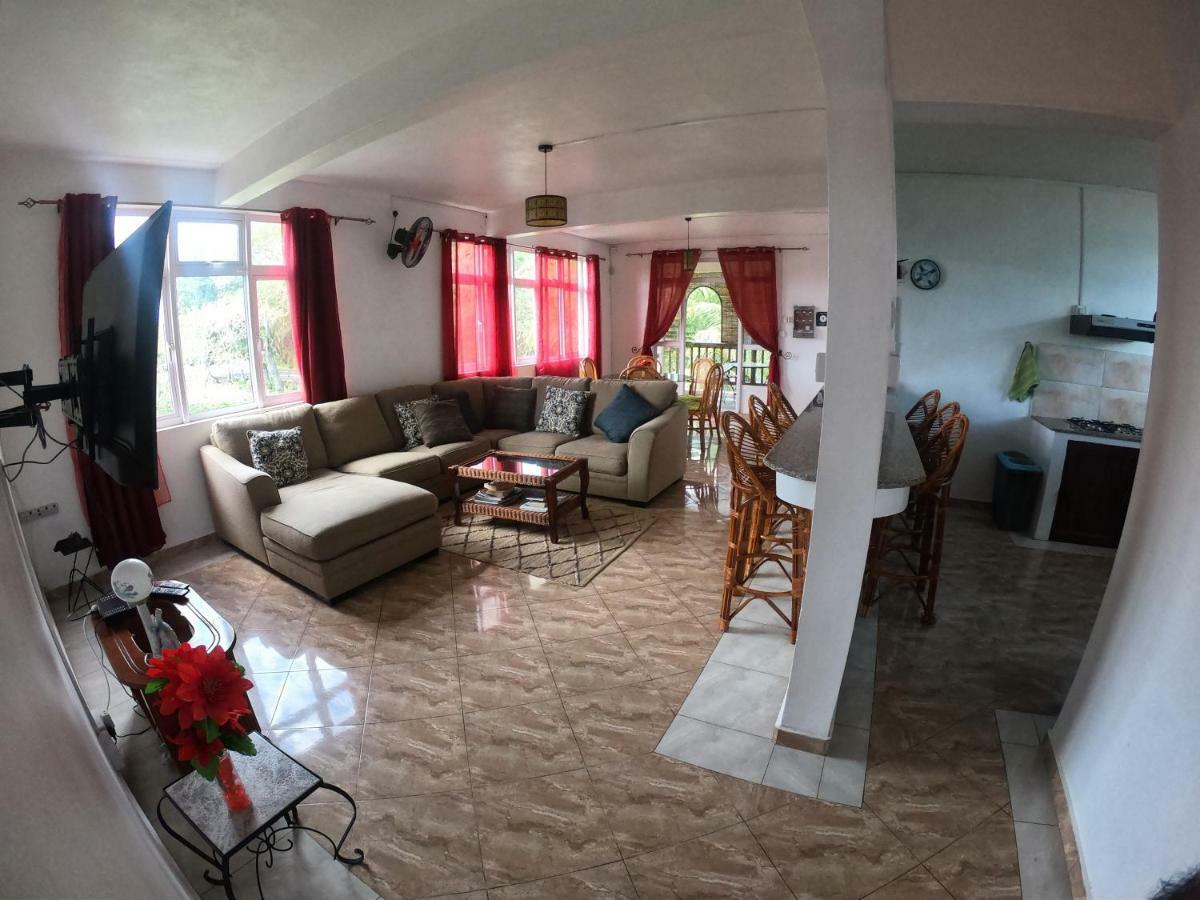 Suntoo Villa Wind & Kitesurf Accommodation La Gaulette Buitenkant foto